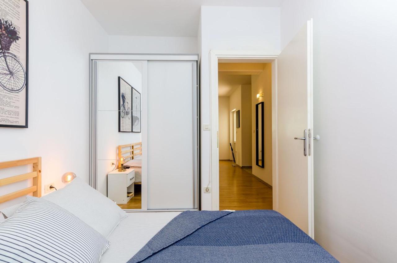 Private Garden Apartment ドゥブロブニク エクステリア 写真