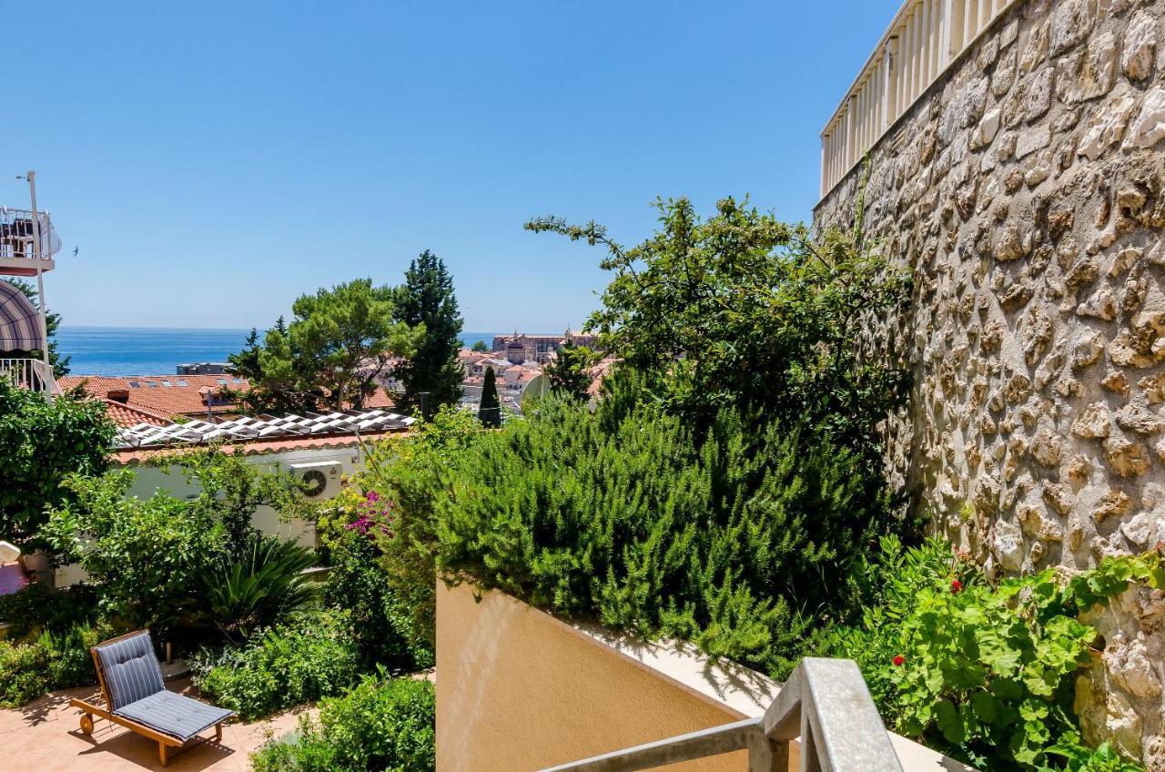 Private Garden Apartment ドゥブロブニク エクステリア 写真